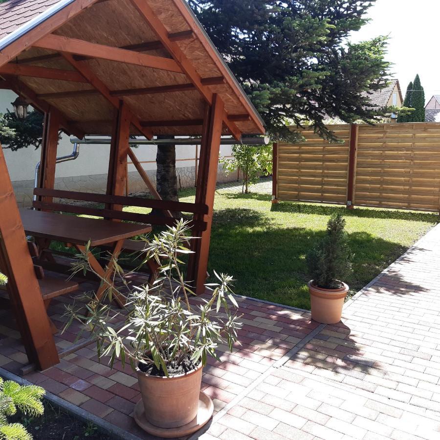 Gerendas Vendeghaz Sotony Exterior foto